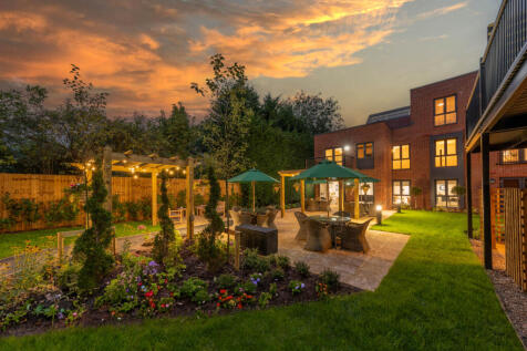 Jessiefield Court - Rear